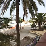 Playa De Cristianos * לוס כריסטיאנוס